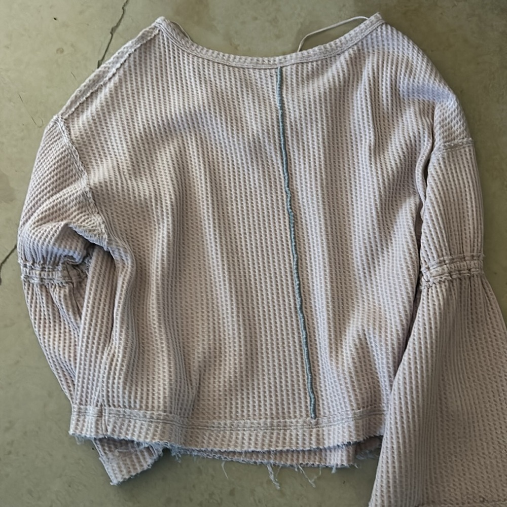 Lavender Pull Over - image 5